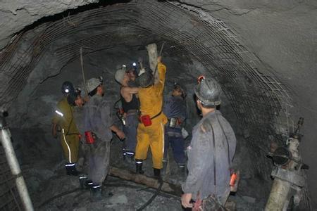 高台工程爆破中的危险因素分析以及应对工程爆破危险的措施